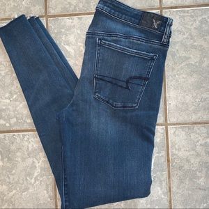 American Eagle Hi Rise Distress Jegging 12 X-Long